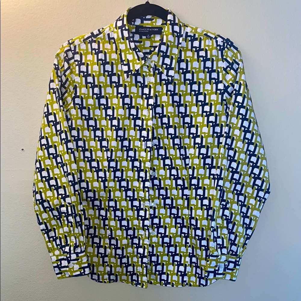 Jones New York Signature Women button up blouse